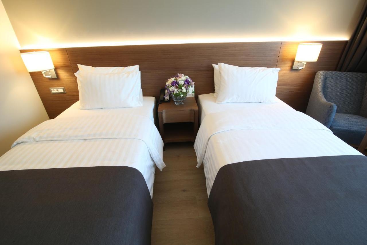 Holiday Inn Bursa - City Centre By Ihg Bagian luar foto