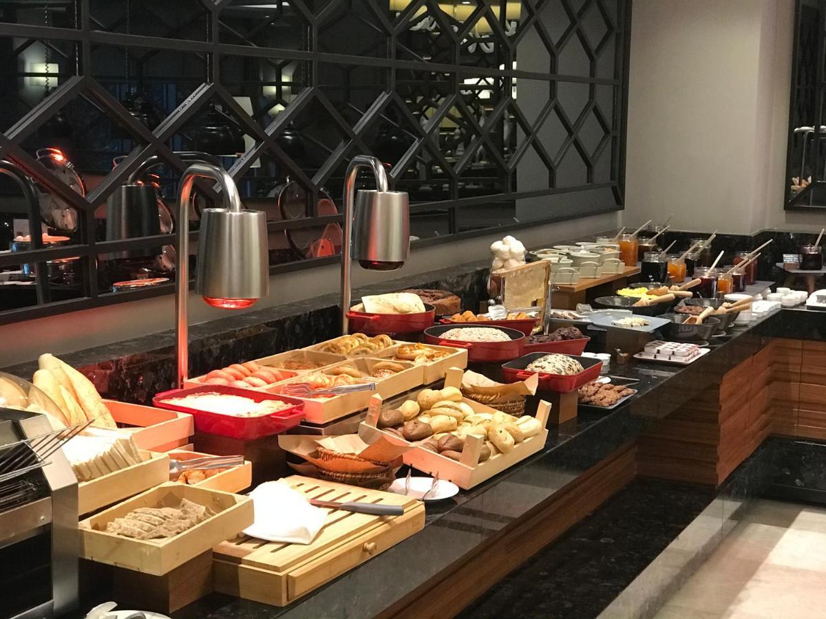 Holiday Inn Bursa - City Centre By Ihg Bagian luar foto