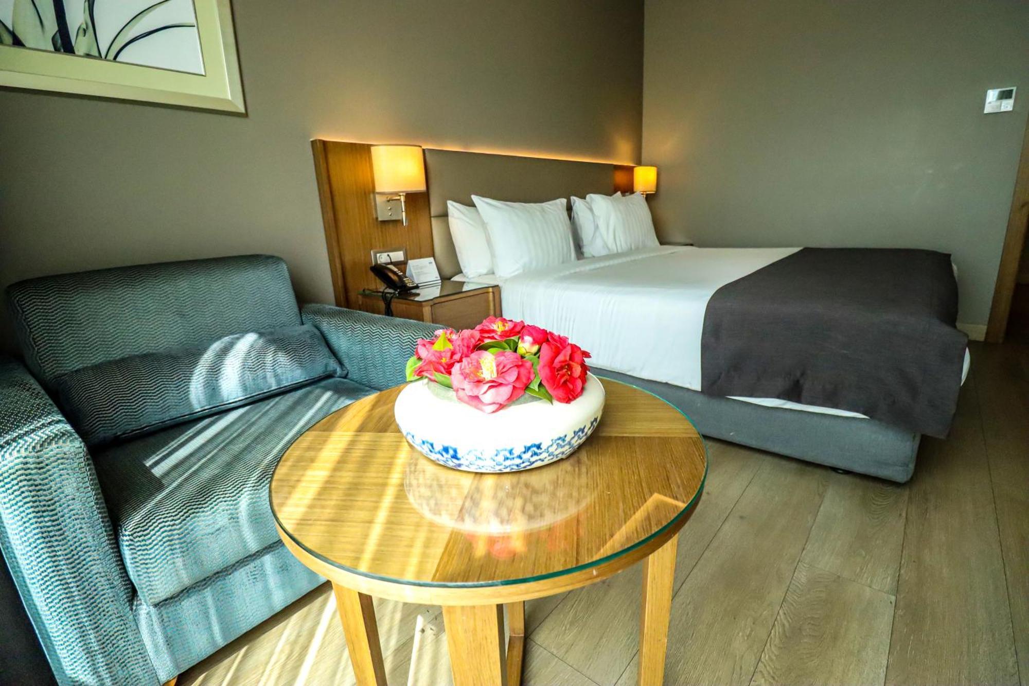 Holiday Inn Bursa - City Centre By Ihg Bagian luar foto