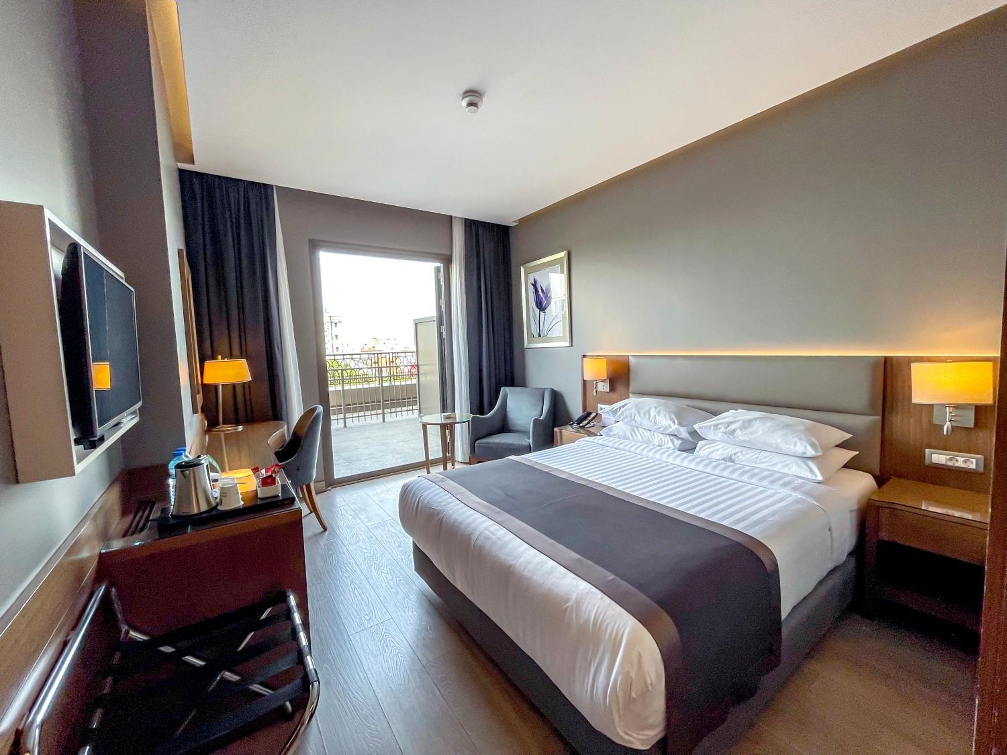 Holiday Inn Bursa - City Centre By Ihg Bagian luar foto